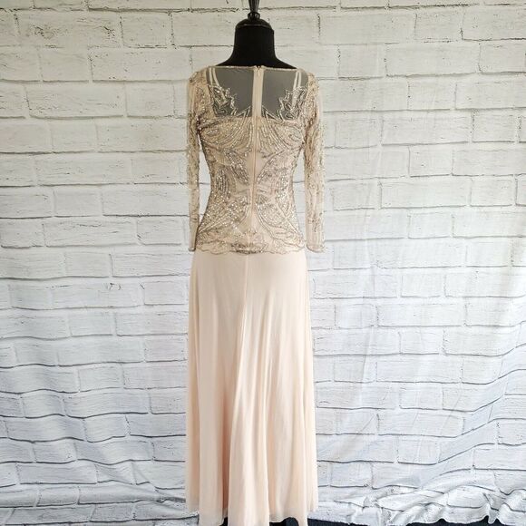 Pisarro Nights Blush Sheer 3/4 sleeve Beaded Gown Formal Womens Size 4 Rayon - Picture 3 of 10